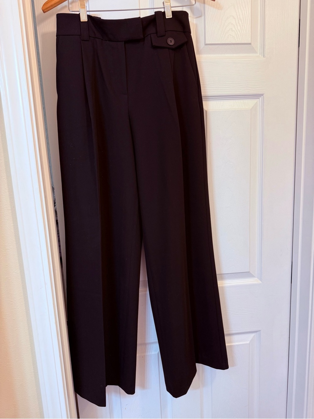 Exquise Classic Black Wide-Leg Black Trousers with Button Waist Tab-Size S